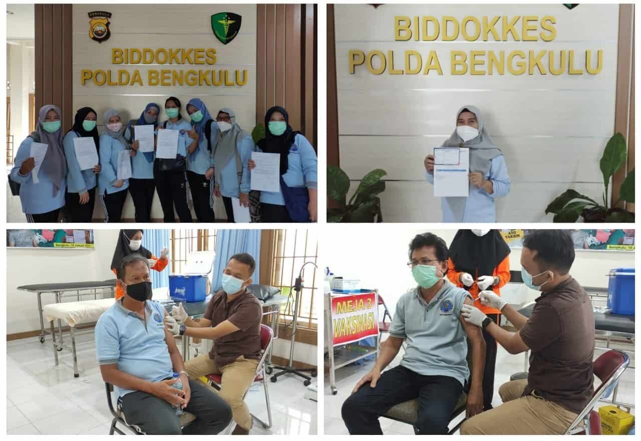 Melaksankan Vaksinasi Covid -19 oleh seluruh Staf BNN kota Bengkulu Melaksankan Vaksinasi Covid -19 oleh seluruh Staf BNN kota Bengkulu