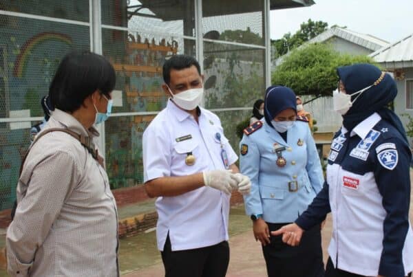 Kepala BNN Kota Bengkulu dan Tim Gabungan bersama Kemenkumham kembali melaksanakan Razia Kamar Hunian LAPAS Perempuan Kelas IIB Bengkulu