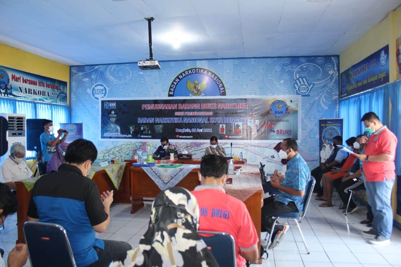 Pemusnahan Barang Bukti Narkotika Golongan I Jenis Shabu Pemusnahan Barang Bukti Narkotika Golongan I Jenis Shabu