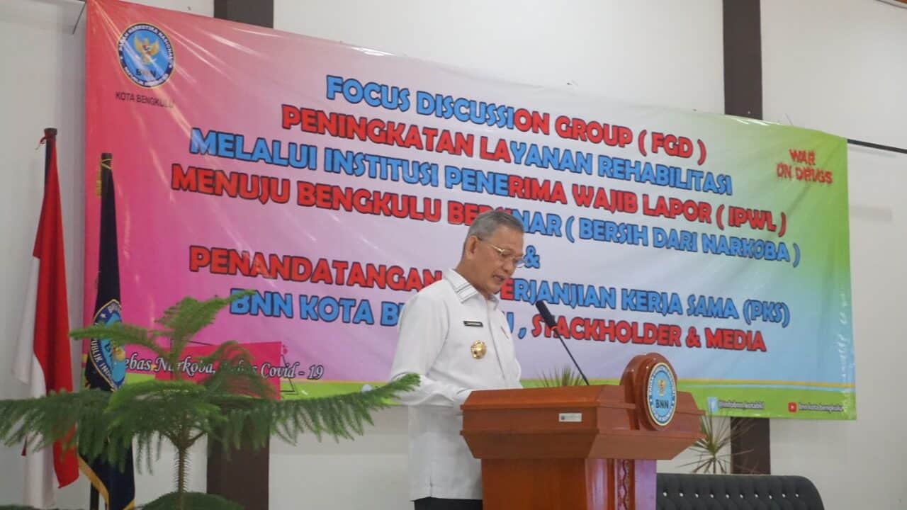 BNN Kota Bengkulu Gelar Acara Focus Group Discussion (FGD) Peningkatan Layanan Rehabilitasi Melalui Institusi Penerima Wajib Lapor (IPWL) Menuju Bengkulu Bersinar Serta Penandatanganan Perjanjian Kerjasama (PKS) BNN Kota Bengkulu Dengan IPWL, Stakeholder dan Media BNN Kota Bengkulu Gelar Acara Focus Group Discussion (FGD) Peningkatan Layanan Rehabilitasi Melalui Institusi Penerima Wajib Lapor (IPWL) Menuju Bengkulu Bersinar Serta Penandatanganan Perjanjian Kerjasama (PKS) BNN Kota Bengkulu Dengan IPWL, Stakeholder dan Media