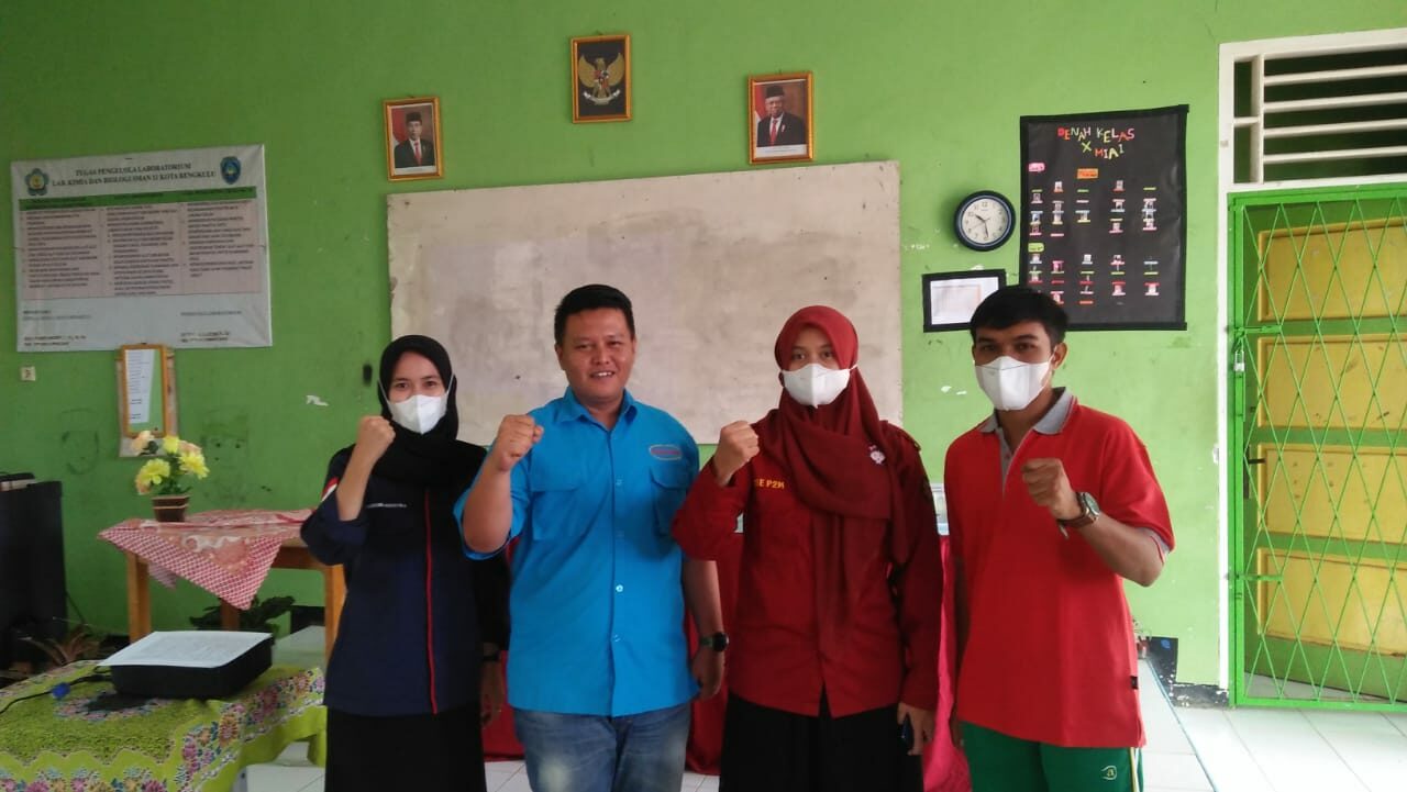 meskipun Di Hari Libur Tim P2M BNN Kota Bengkulu Gelar Informasi Edukasi P4GN Melalui Sosialisasi/Penyuluhan di SMAN 11 Kota Bengkulu meskipun Di Hari Libur Tim P2M BNN Kota Bengkulu Gelar Informasi Edukasi P4GN Melalui Sosialisasi/Penyuluhan di SMAN 11 Kota Bengkulu