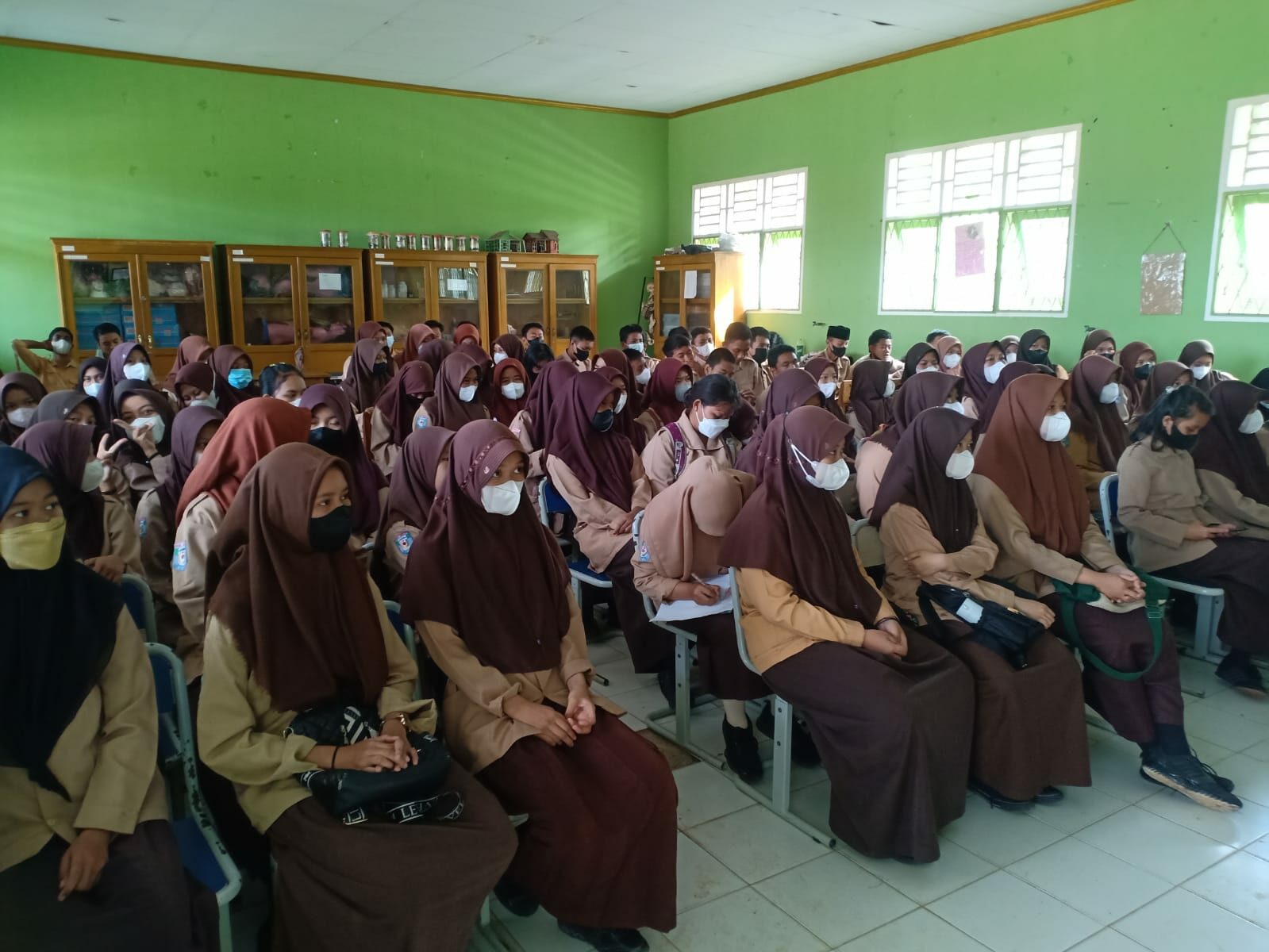 meskipun Di Hari Libur Tim P2M BNN Kota Bengkulu Gelar Informasi Edukasi P4GN Melalui Sosialisasi/Penyuluhan di SMAN 11 Kota Bengkulu meskipun Di Hari Libur Tim P2M BNN Kota Bengkulu Gelar Informasi Edukasi P4GN Melalui Sosialisasi/Penyuluhan di SMAN 11 Kota Bengkulu
