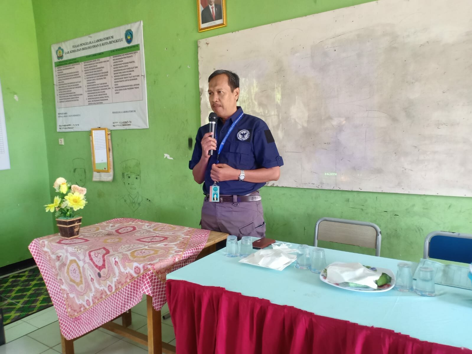 meskipun Di Hari Libur Tim P2M BNN Kota Bengkulu Gelar Informasi Edukasi P4GN Melalui Sosialisasi/Penyuluhan di SMAN 11 Kota Bengkulu meskipun Di Hari Libur Tim P2M BNN Kota Bengkulu Gelar Informasi Edukasi P4GN Melalui Sosialisasi/Penyuluhan di SMAN 11 Kota Bengkulu