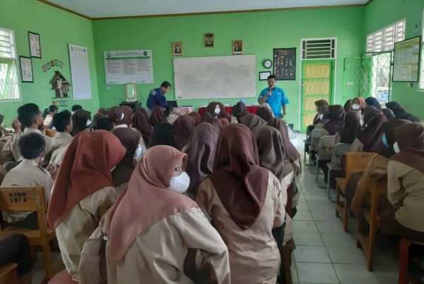 meskipun Di Hari Libur Tim P2M BNN Kota Bengkulu Gelar Informasi Edukasi P4GN Melalui Sosialisasi/Penyuluhan di SMAN 11 Kota Bengkulu