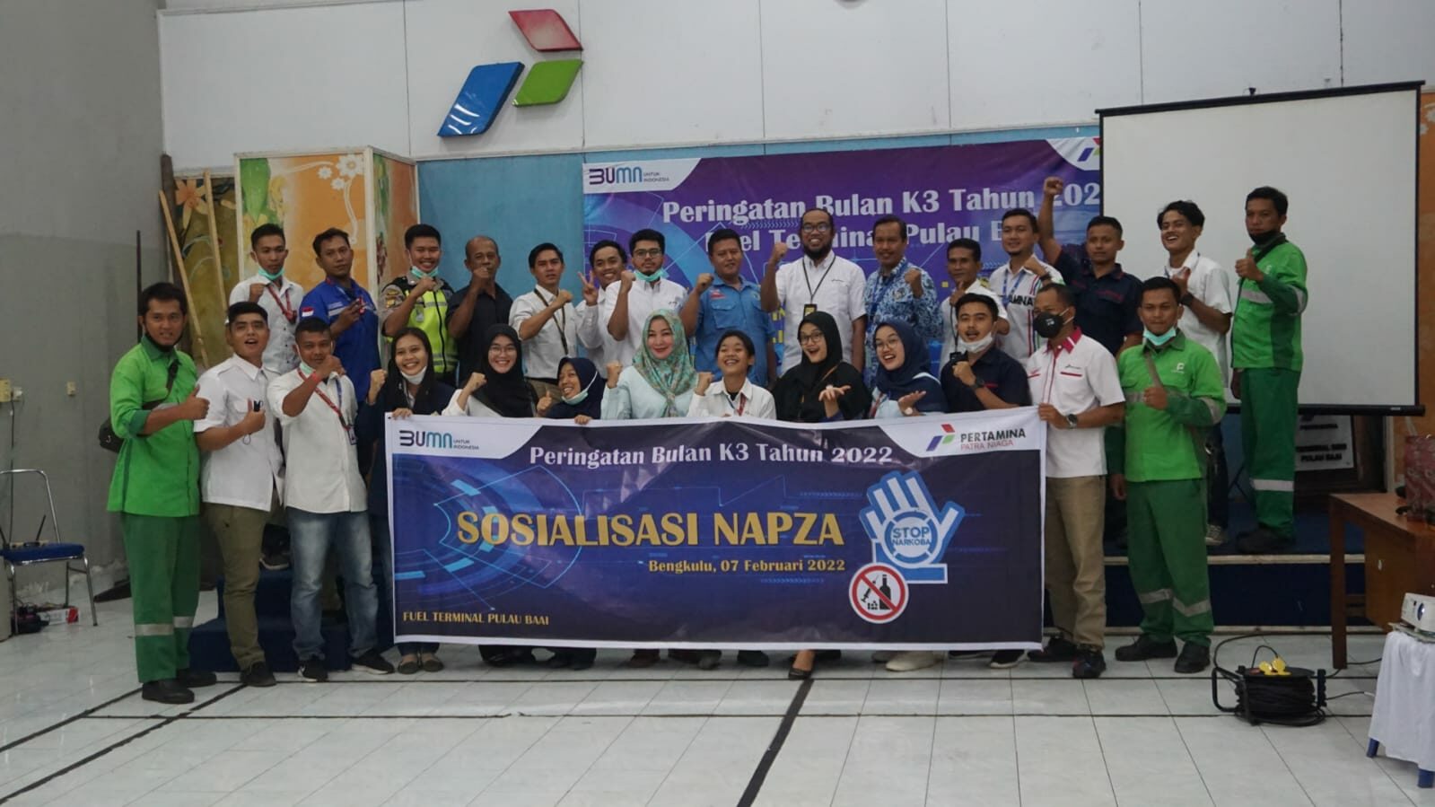 Tim P2M BNN Kota Bengkulu Adakan Informasi Edukasi P4GN Melalui Sosialisasi/Penyuluhan di Pertamina Parta Niaga Bengkulu Tim P2M BNN Kota Bengkulu Adakan Informasi Edukasi P4GN Melalui Sosialisasi/Penyuluhan di Pertamina Parta Niaga Bengkulu