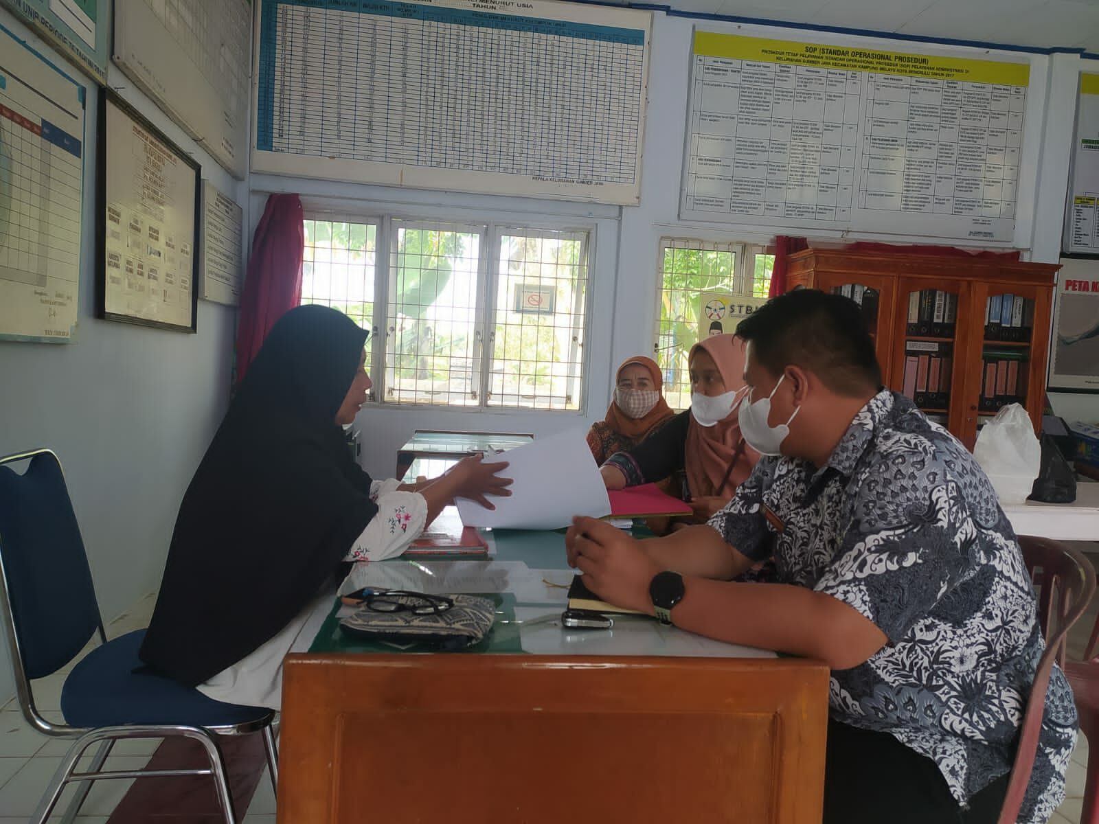 Tim P2M BNN Kota Bengkulu Berkoordinasi Ke Kelurahan Sumber Jaya, Pagar Dewa dan Lempuing Dalam Rangka Fasilitasi Advokasi Keluarga Anti Narkoba Berbasis Sumber Daya Desa Tahun 2022 Tim P2M BNN Kota Bengkulu Berkoordinasi Ke Kelurahan Sumber Jaya, Pagar Dewa dan Lempuing Dalam Rangka Fasilitasi Advokasi Keluarga Anti Narkoba Berbasis Sumber Daya Desa Tahun 2022