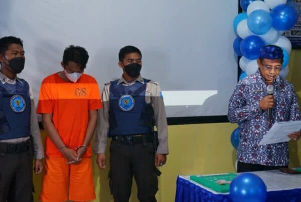 Bertepatan Dengan Hari Ulang Tahun BNN RI Ke-20, Kepala BNN Kota Bengkulu Gelar Press Release Penangkapan Pengedar 5,5 Gram Narkotika Gol. I Jenis Shabu