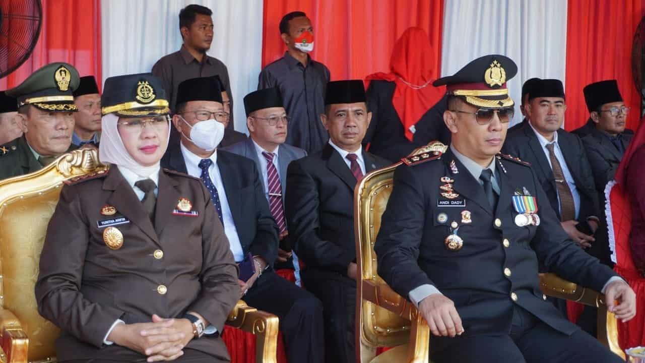 Kepala BNN Kota Bengkulu Mengikuti Upacara HUT RI Ke-77 Di Halaman Kantor Walikota Bengkulu Kepala BNN Kota Bengkulu Mengikuti Upacara HUT RI Ke-77 Di Halaman Kantor Walikota Bengkulu