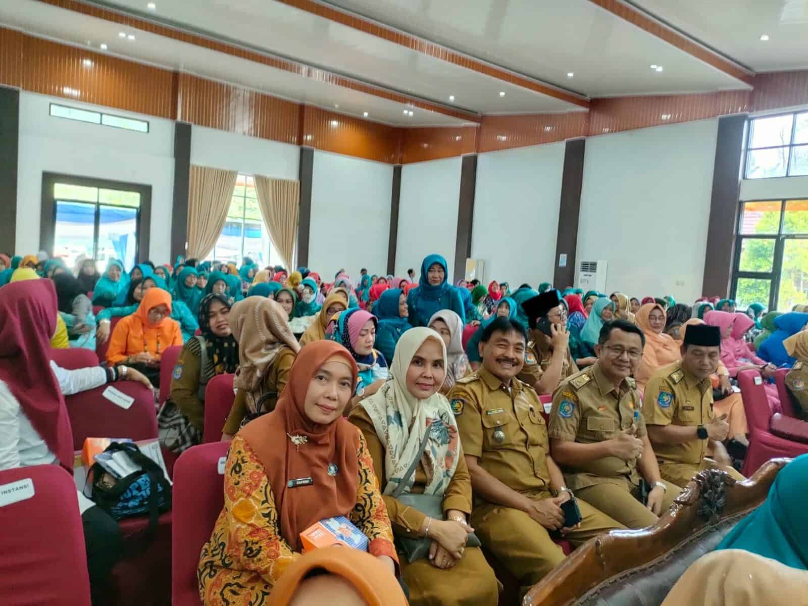 KEGIATAN PERINGATAN HARI KESATUAN GERAK (HKG) PKK KE-50 TAHUN 2022 KEGIATAN PERINGATAN HARI KESATUAN GERAK (HKG) PKK KE-50 TAHUN 2022