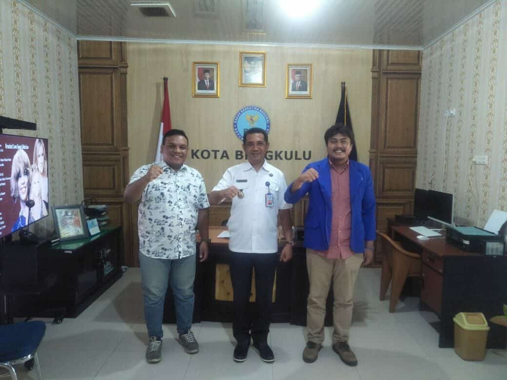 SILAHTURAHMI DAN KOORDINASI GERAKAN ANGKATAN MUDA KRISTEN INDONESIA (GAMKI) KE BNN KOTA BENGKULU SILAHTURAHMI DAN KOORDINASI GERAKAN ANGKATAN MUDA KRISTEN INDONESIA (GAMKI) KE BNN KOTA BENGKULU