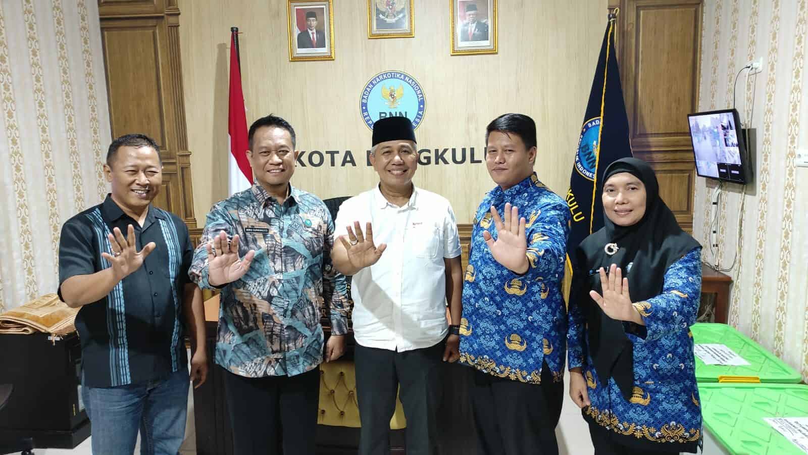 Kunjungan Kerja Rektor Universitas Prof. Dr. Hazairin, SH Bengkulu Kunjungan Kerja Rektor Universitas Prof. Dr. Hazairin, SH Bengkulu